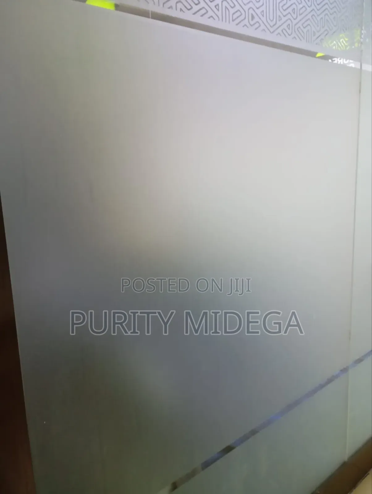 Adorable Privacy Films for Bathroom Glasses