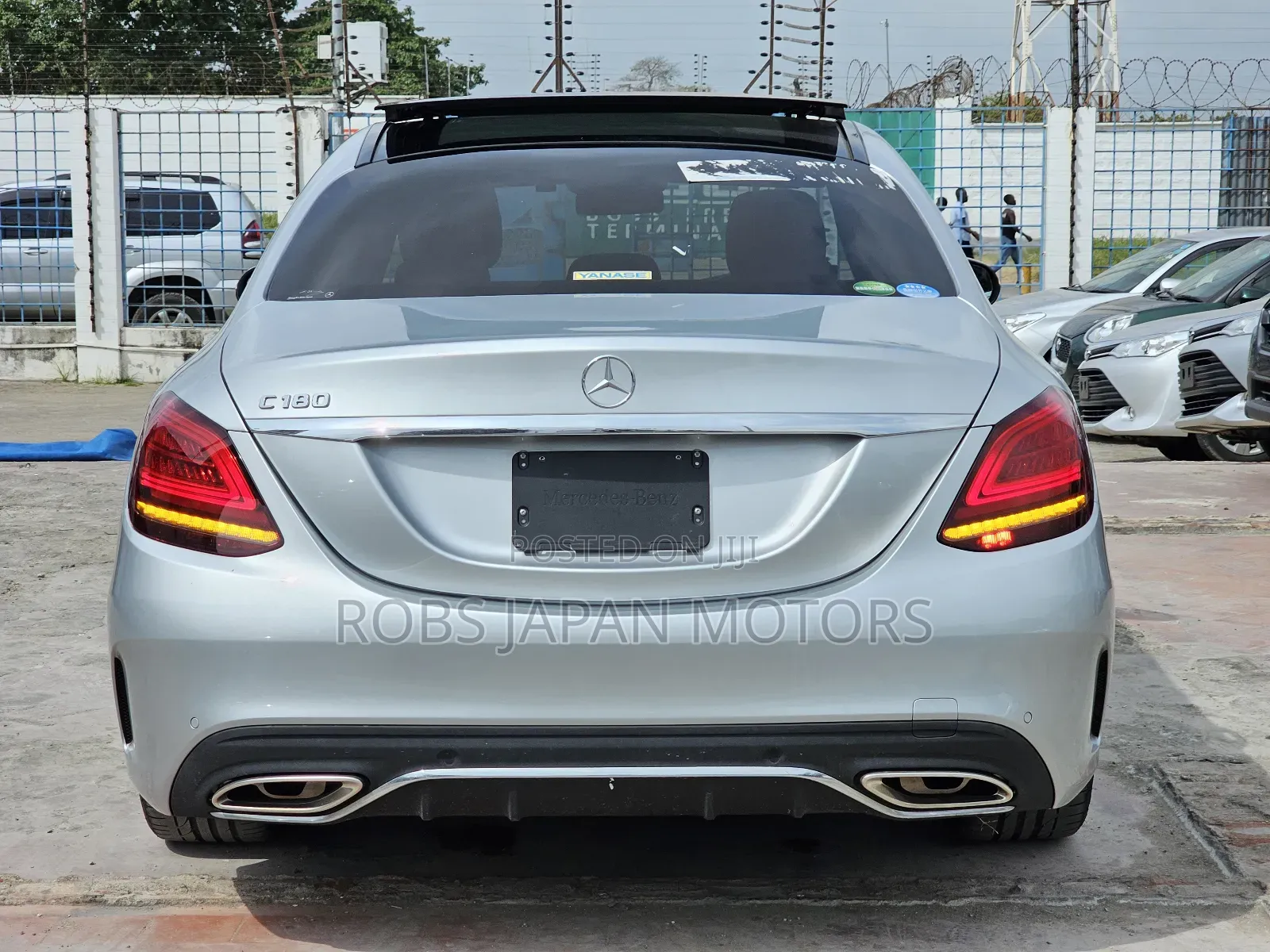 Mercedes-Benz C180 2019 Silver