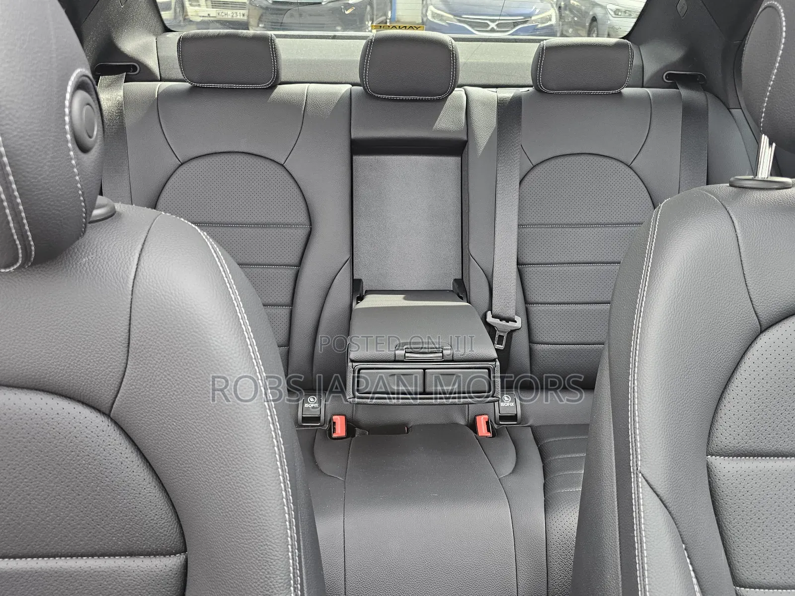 Mercedes-Benz C180 2019 Silver