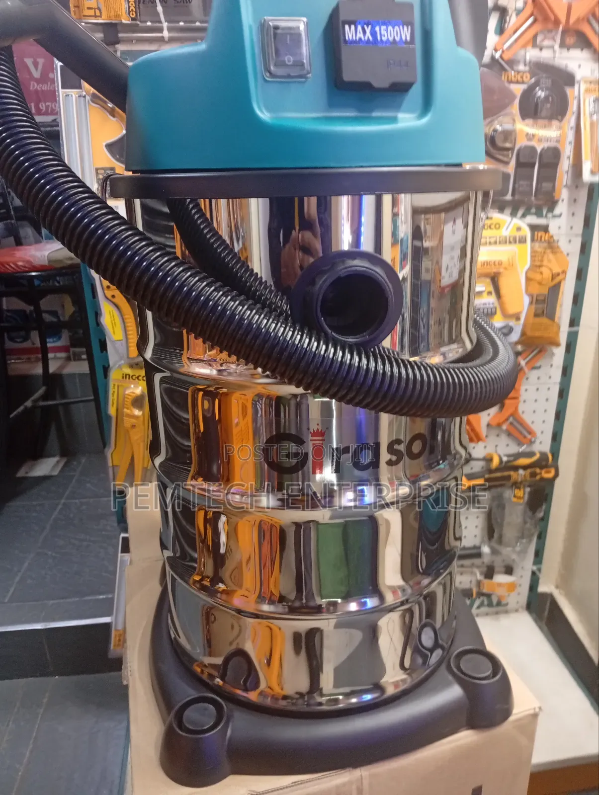 30litres Wet and Dry Commercial Vacuum Cleaner