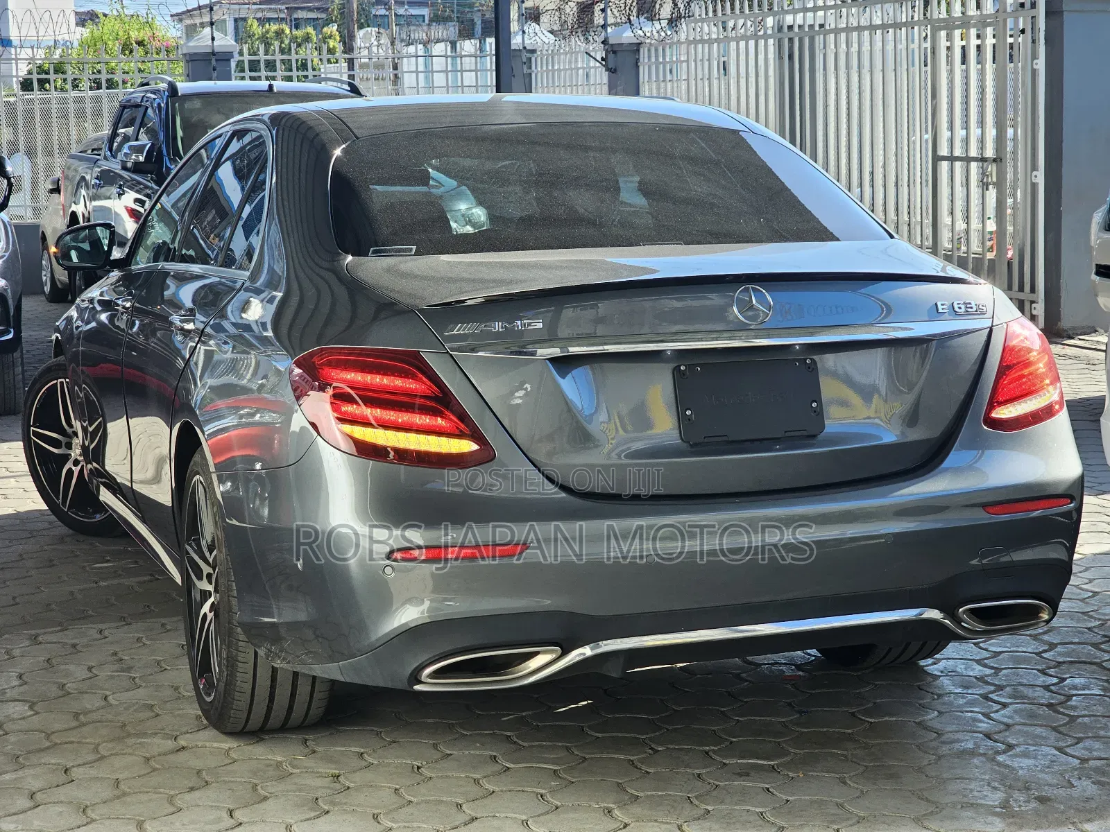 Mercedes-Benz E200 2018 Gray