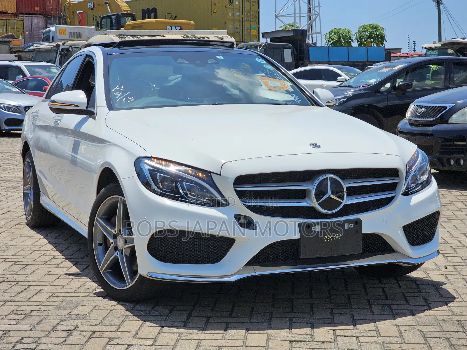 Mercedes-Benz C200 2018 Pearl