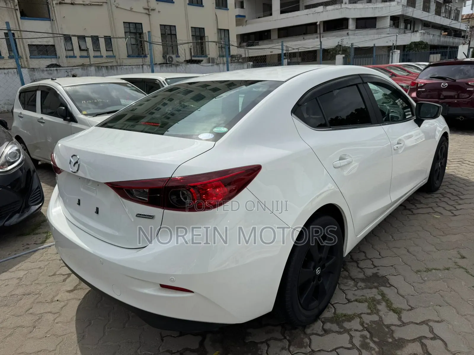 Mazda Axela 2018 White