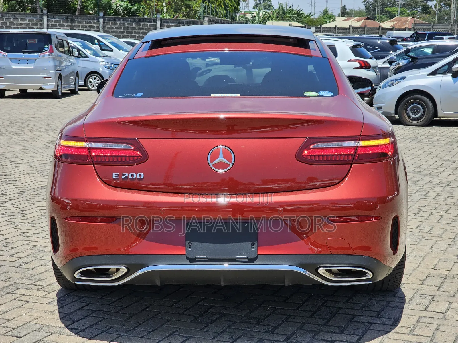 Mercedes-Benz E200 2018 Red