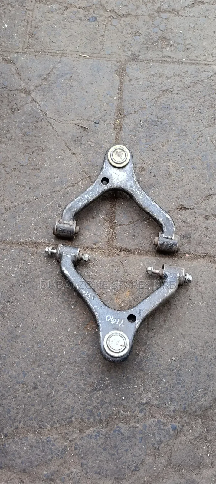 Upper Control Arms Hilux Vigo 2wd.