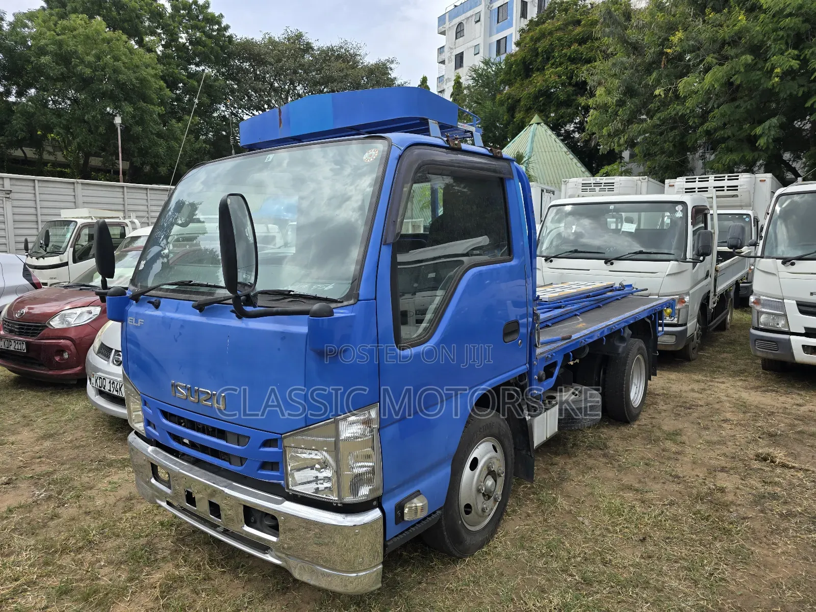 Isuzu Elf NKR
