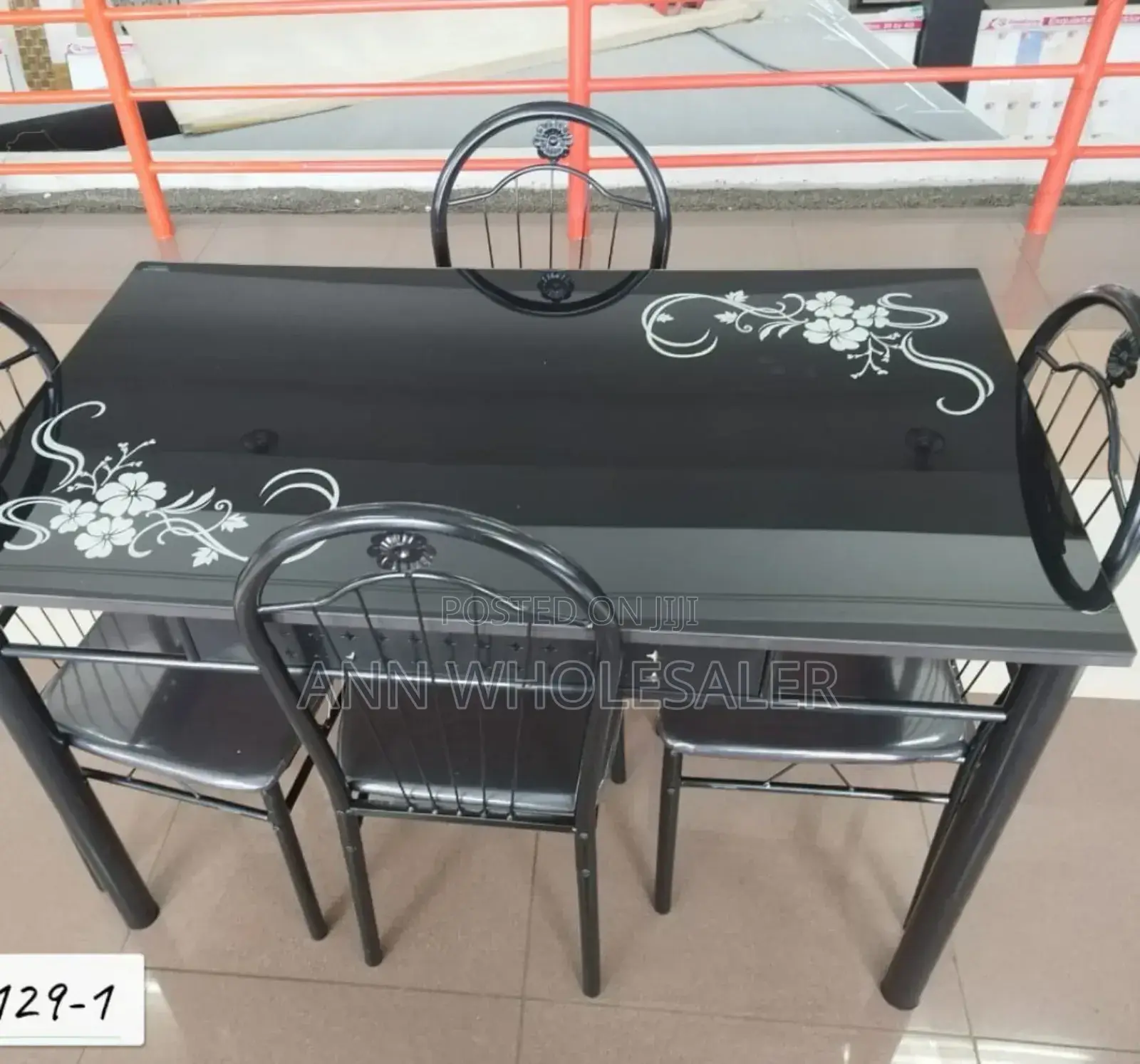 Executive Black 4seat Dinning Table EC/4S
