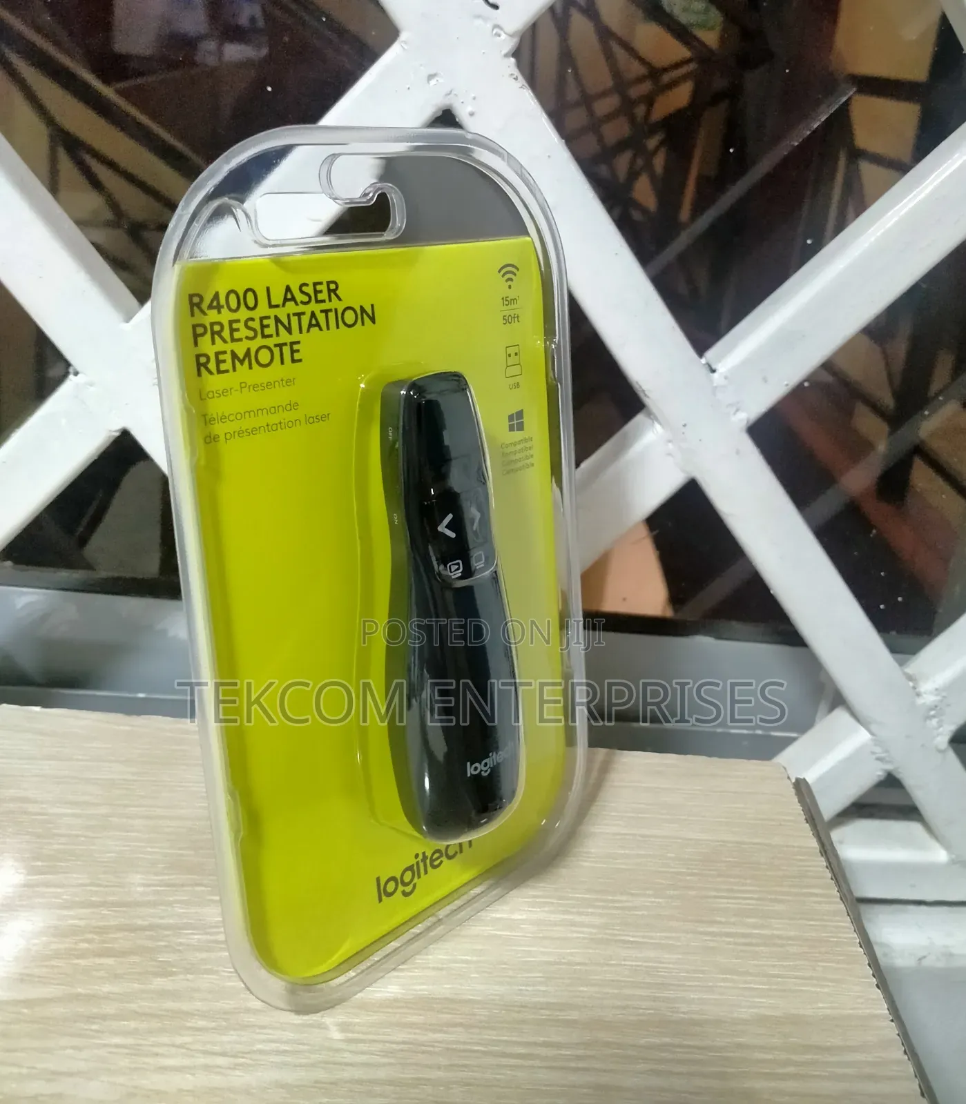R400 Logitech Presentation Remote-Logitech R400 Presenter