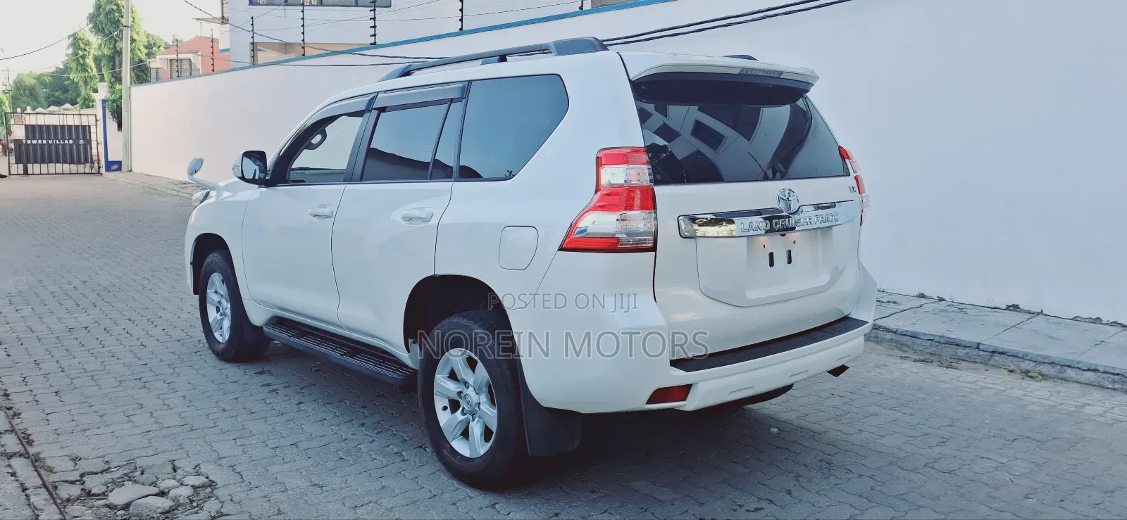 Toyota Land Cruiser Prado 2017 Pearl