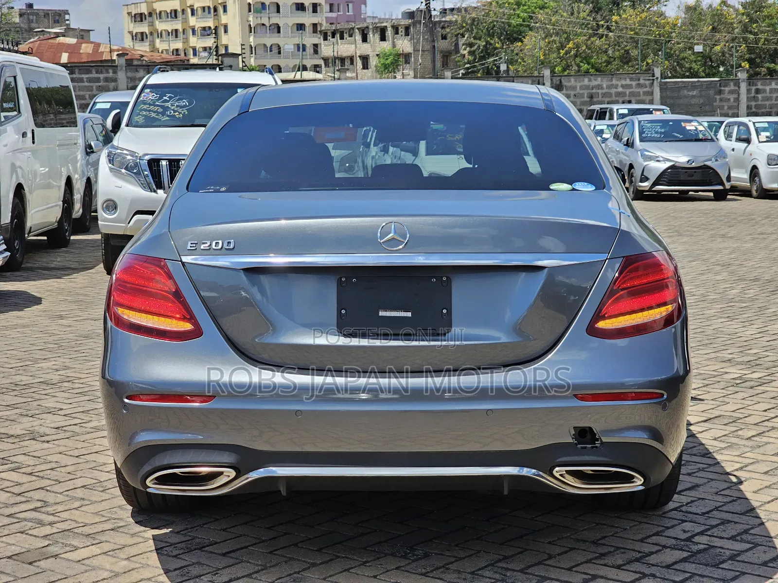 Mercedes-Benz E200 2018 Silver