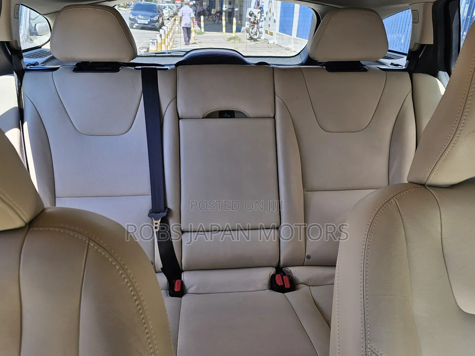 Volvo V60 T5 Premier AWD 2017 Pearl