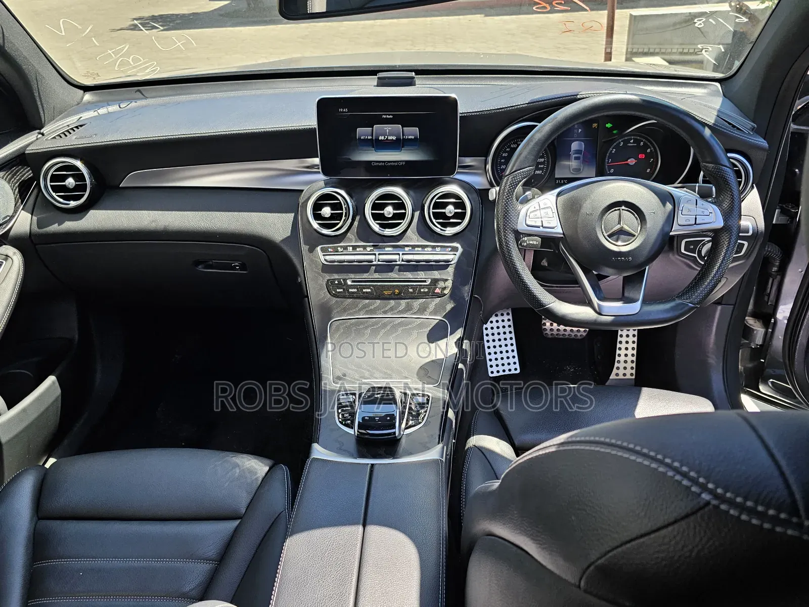 Mercedes-Benz GLC-Class 2018 Gray