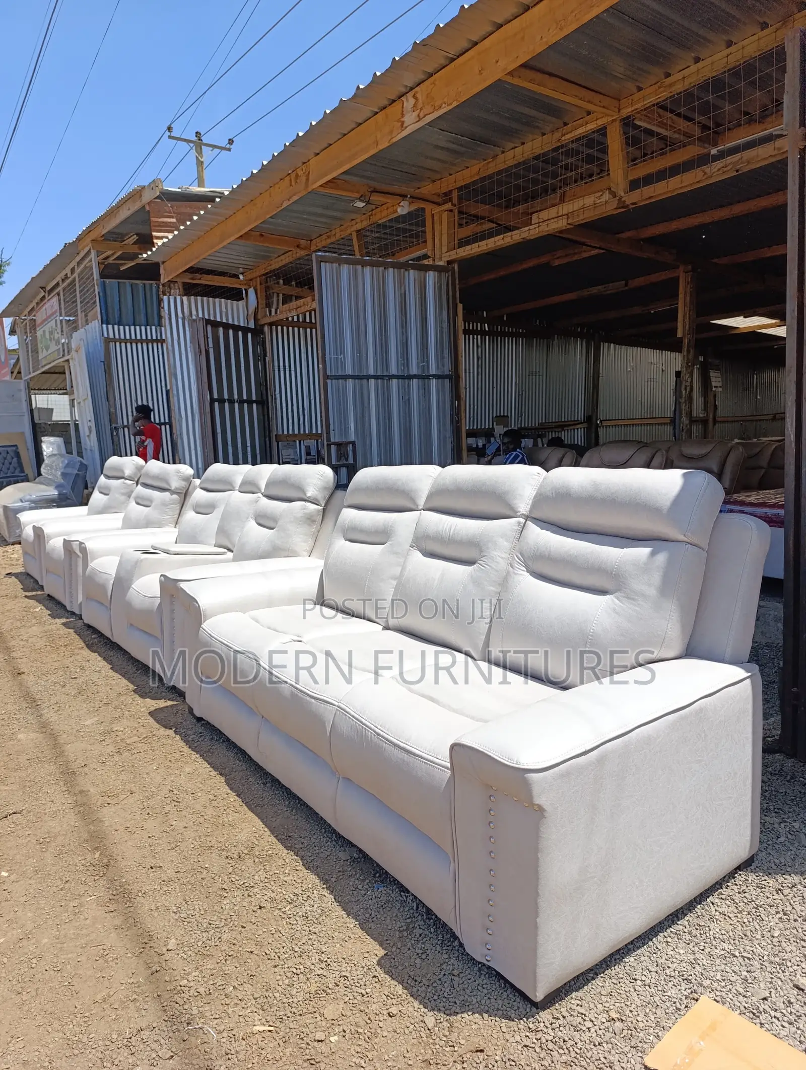 Luxurious Living Room 7 Seater Sofa Set