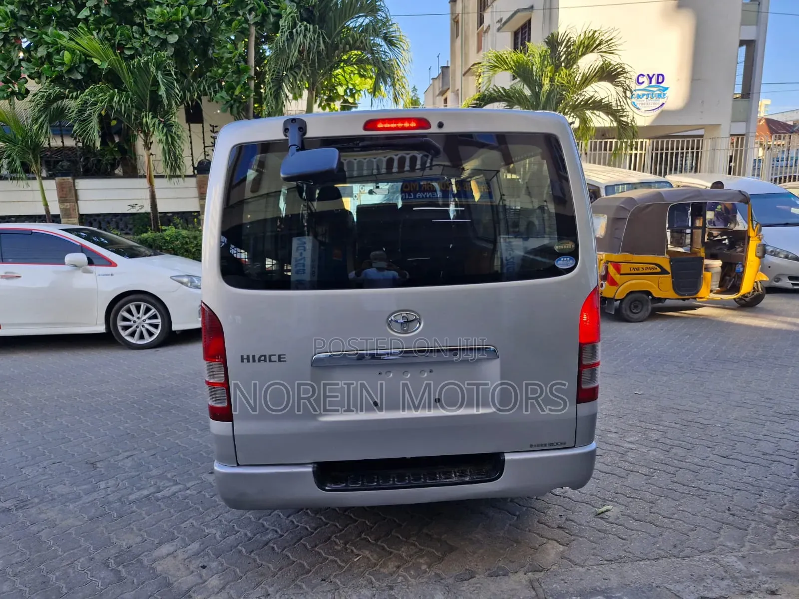 Toyota HiAce 2017 Grey