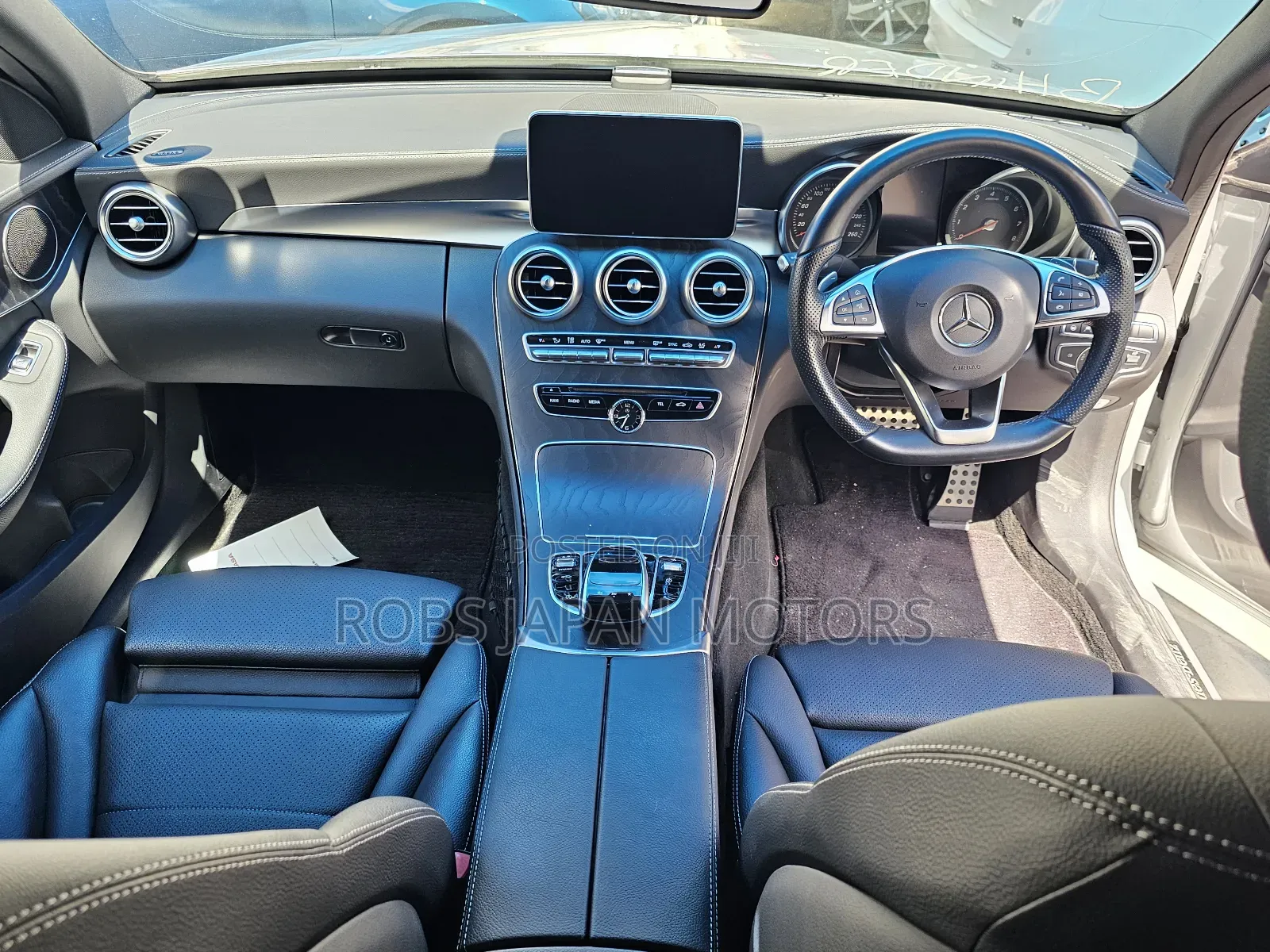 Mercedes-Benz C250 2017 Ivory