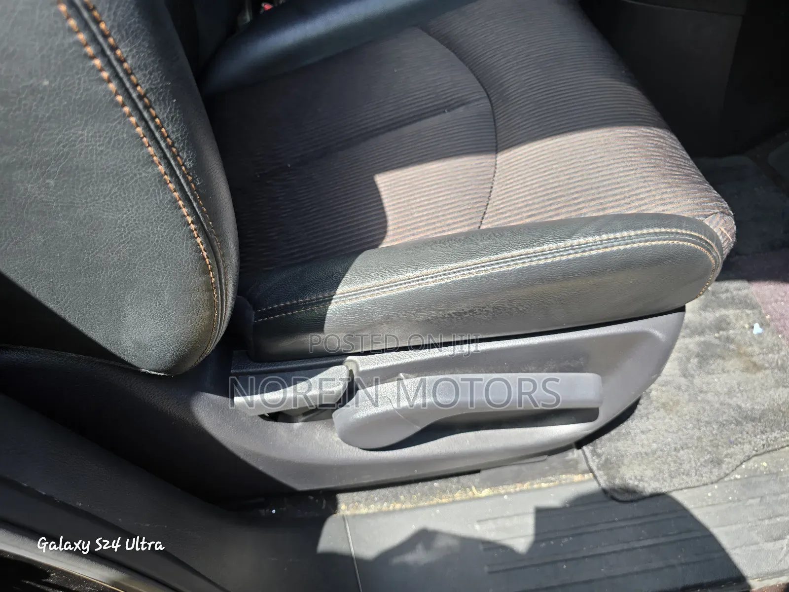 Nissan Elgrand 2017 Brown