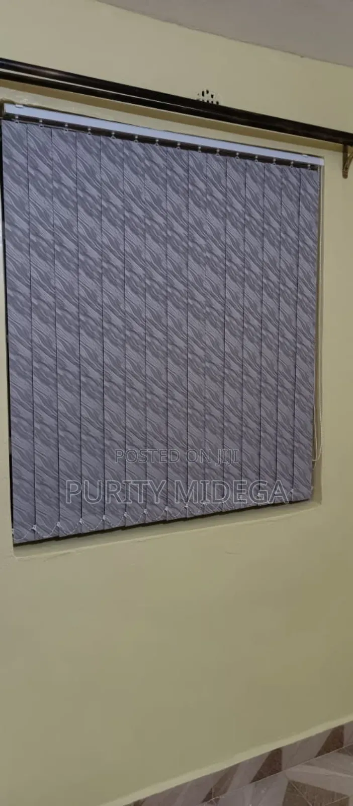 Quality and Affordable Office Blind