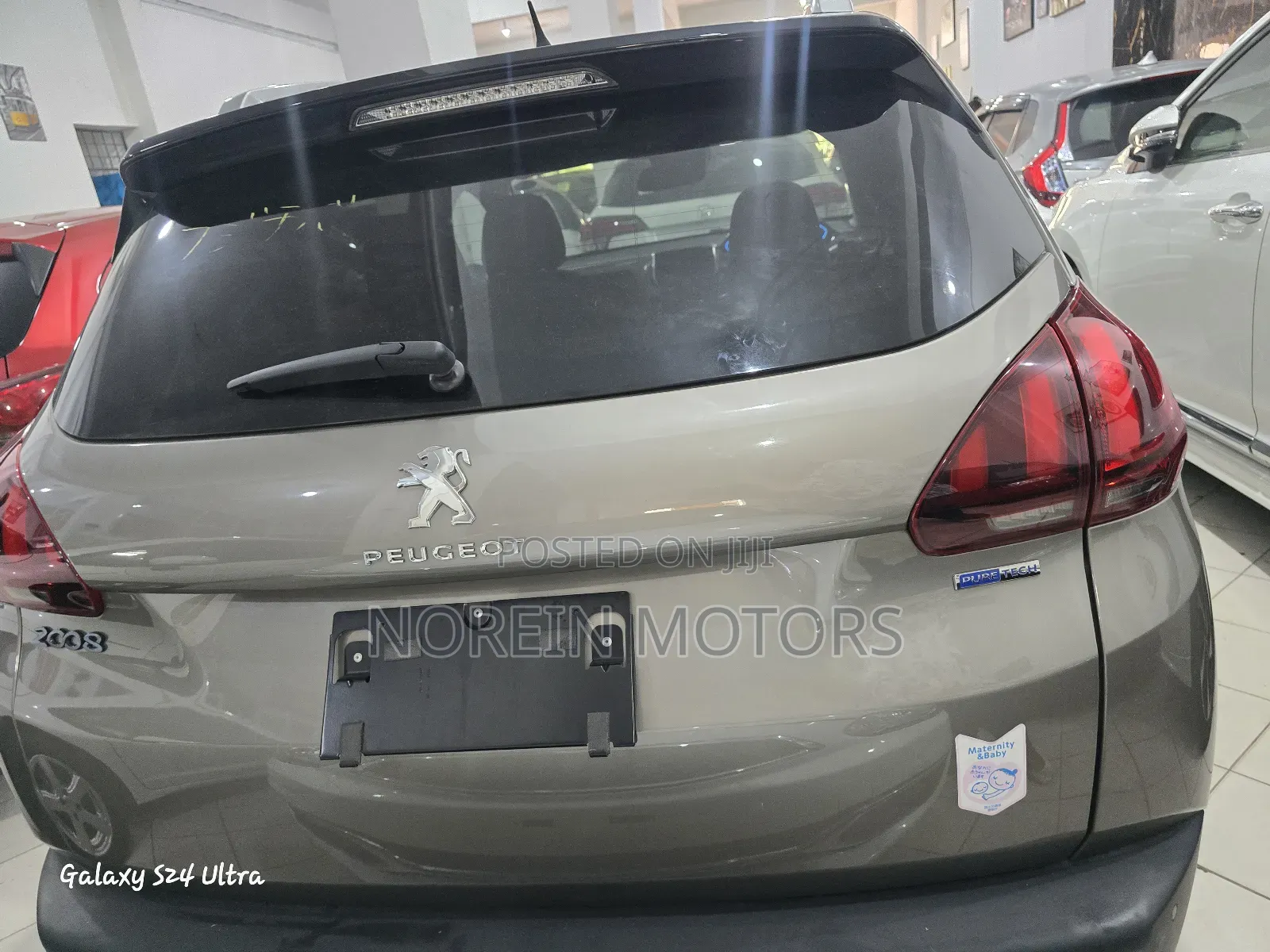Peugeot 2008 2018 Brown
