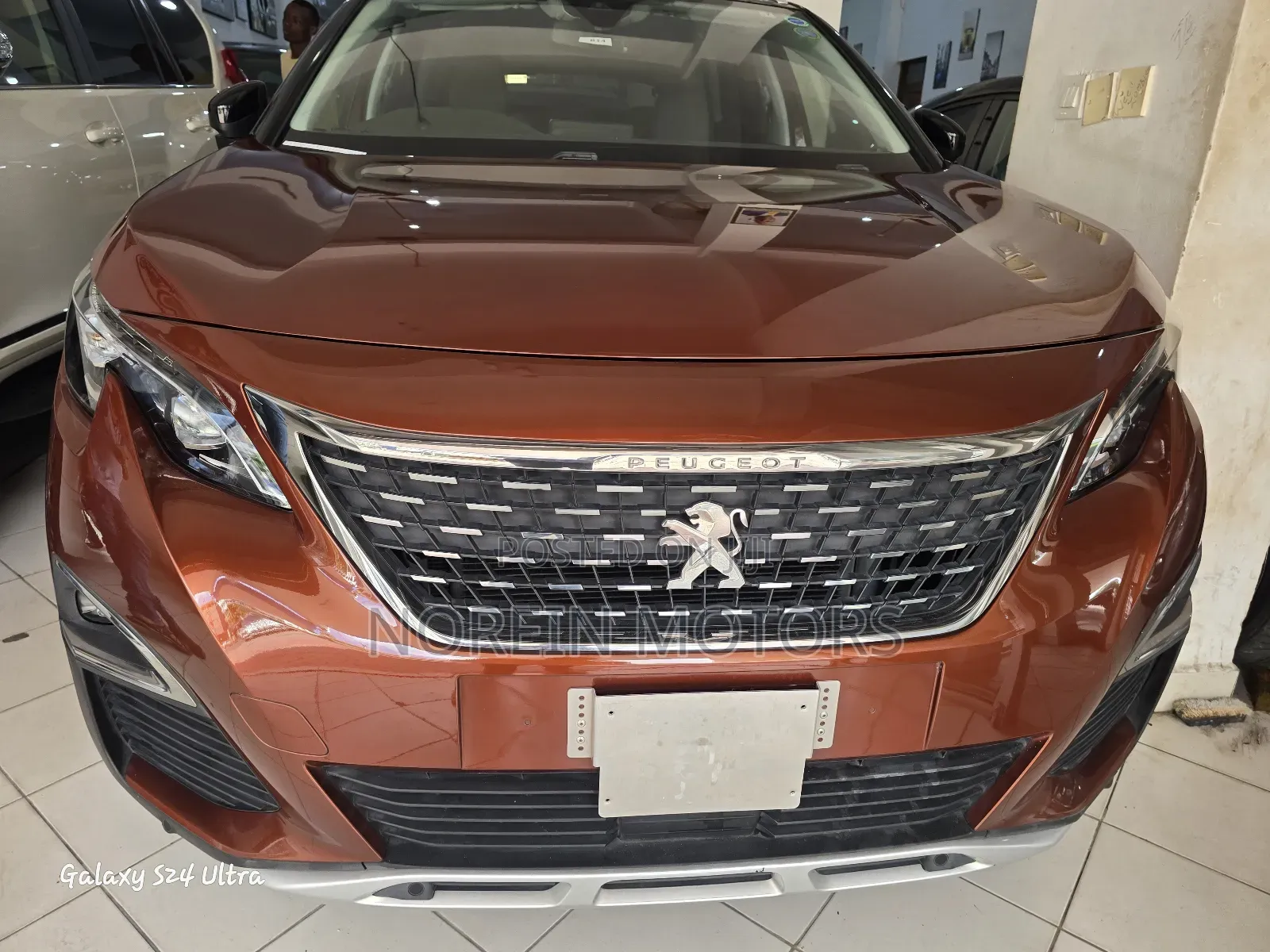 Peugeot 3008 2018 Brown