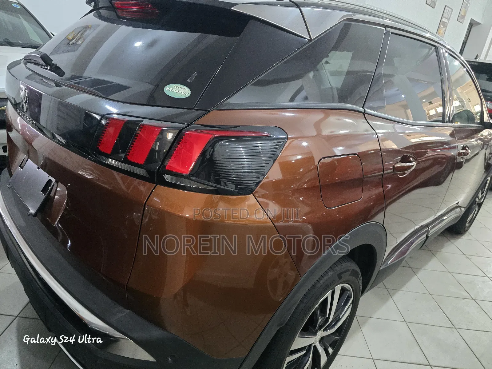 Peugeot 3008 2018 Brown