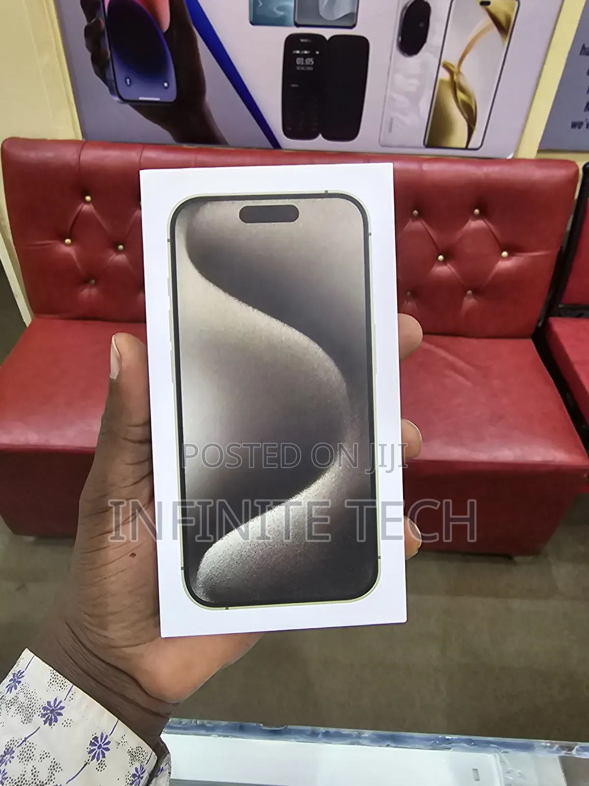 New Apple iPhone 15 Pro 128 GB Black