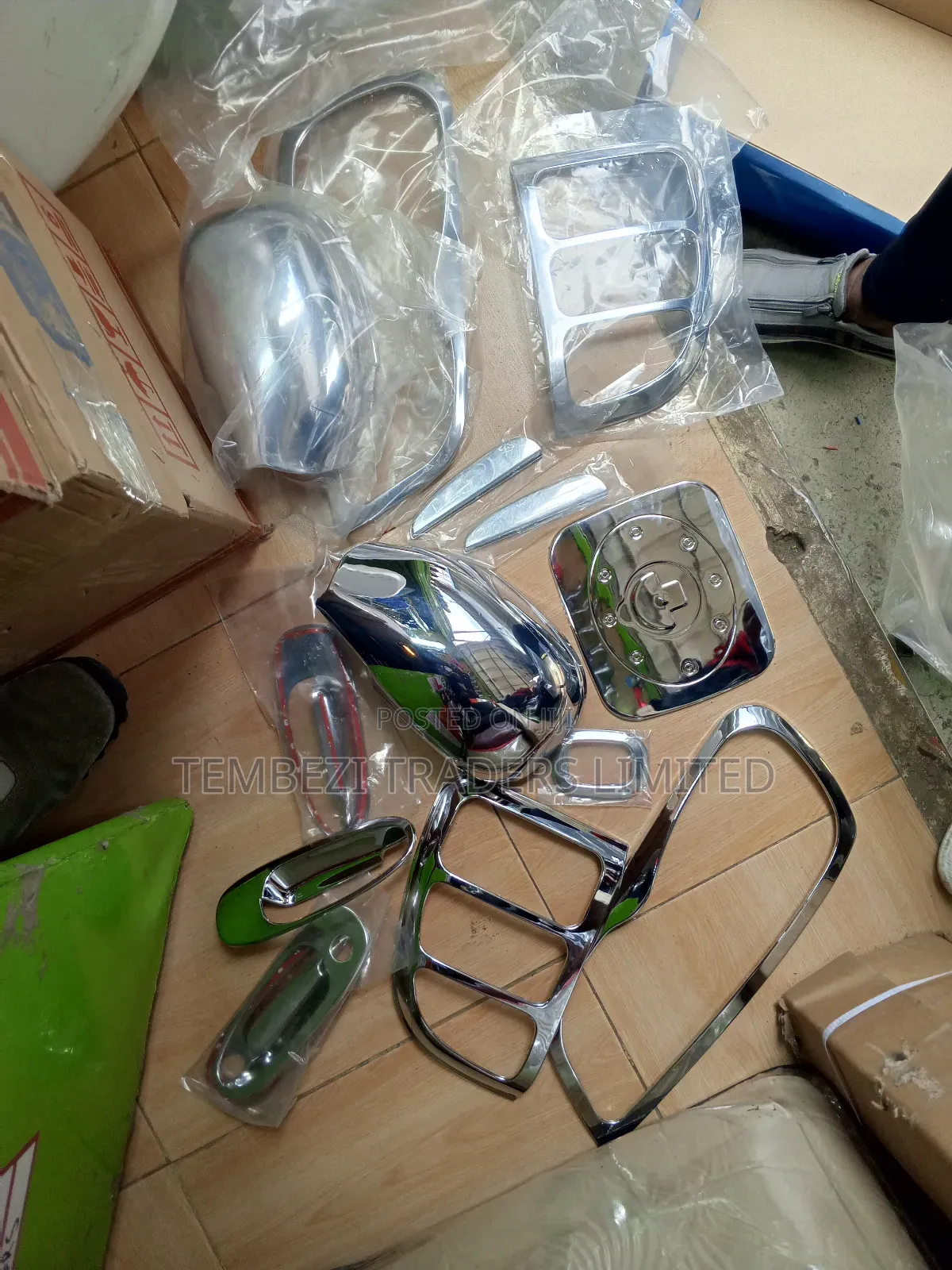 Chrome Kit Set Toyota RAV4