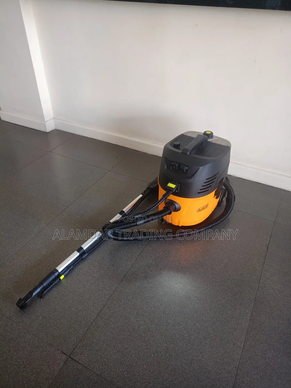 Steam Vacuum Cleaner