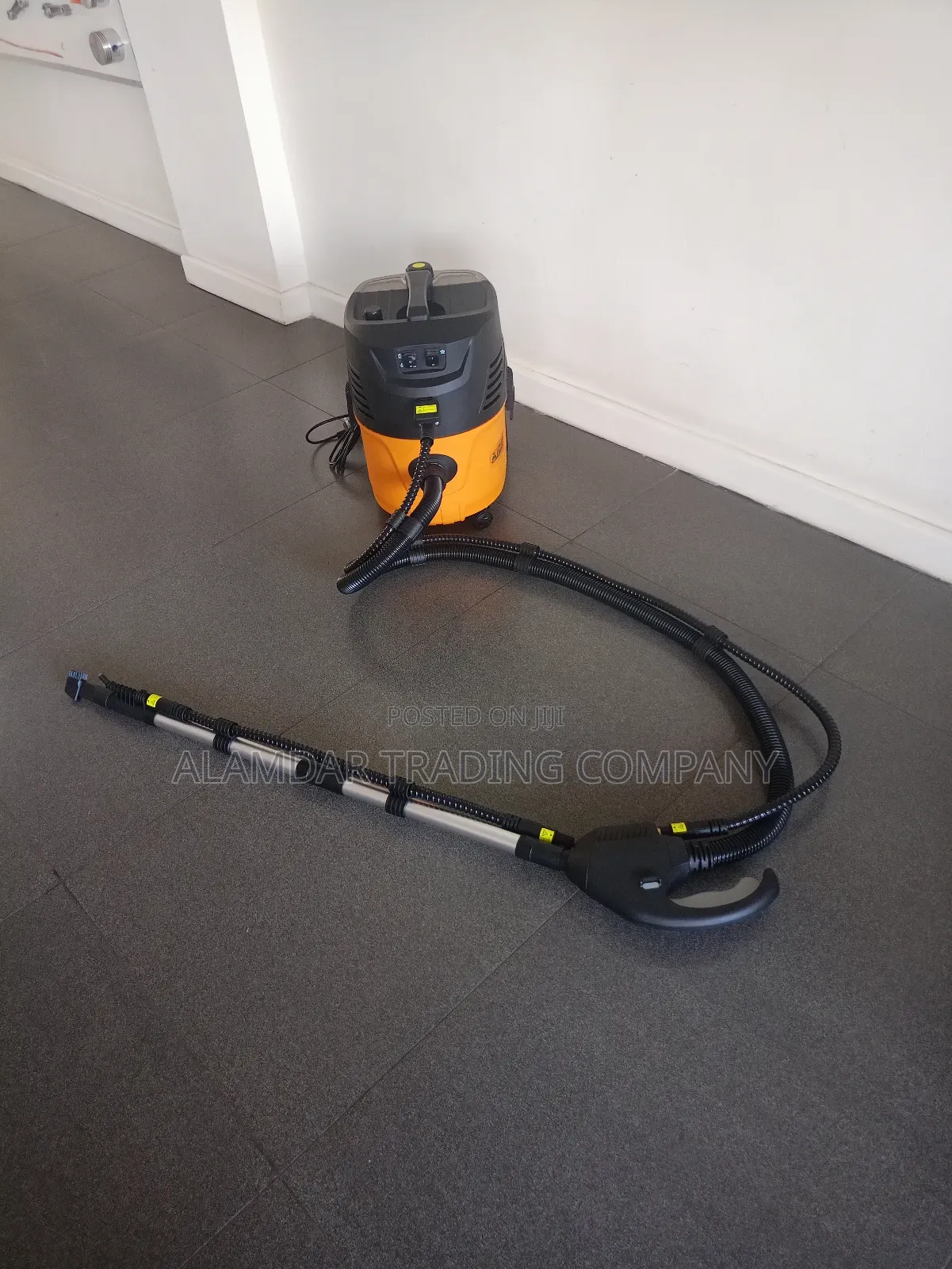 Steam Vacuum Cleaner