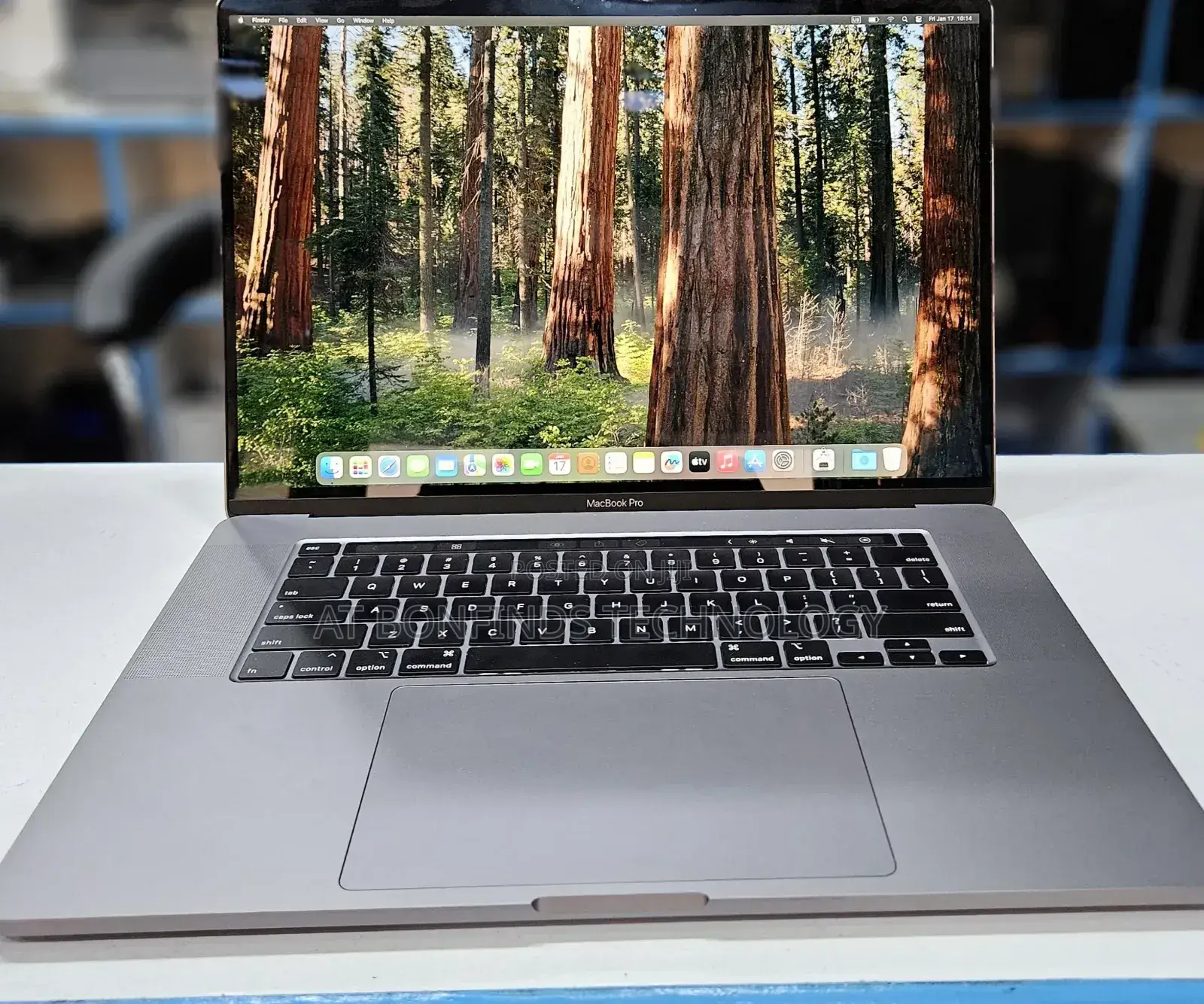 Laptop Apple MacBook Pro 2019 32GB Intel Core I7 SSD 512GB