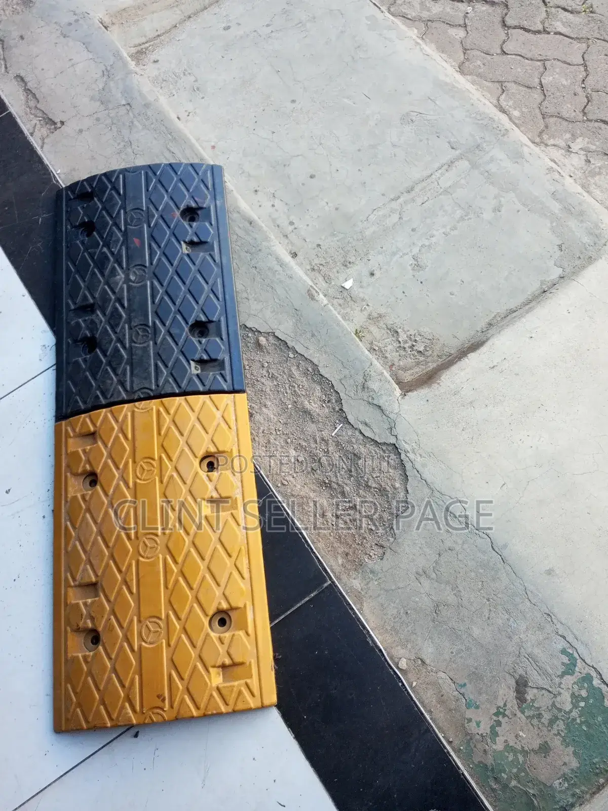 Reflective Rubber, Speed Bump