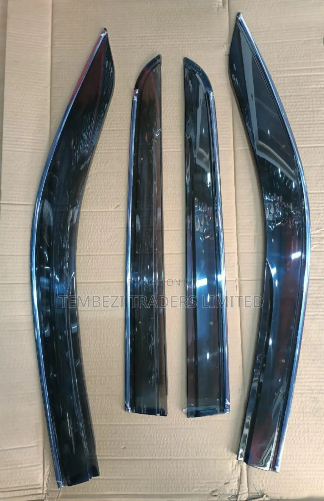 Original Windbreakers Toyota Hilux Revo