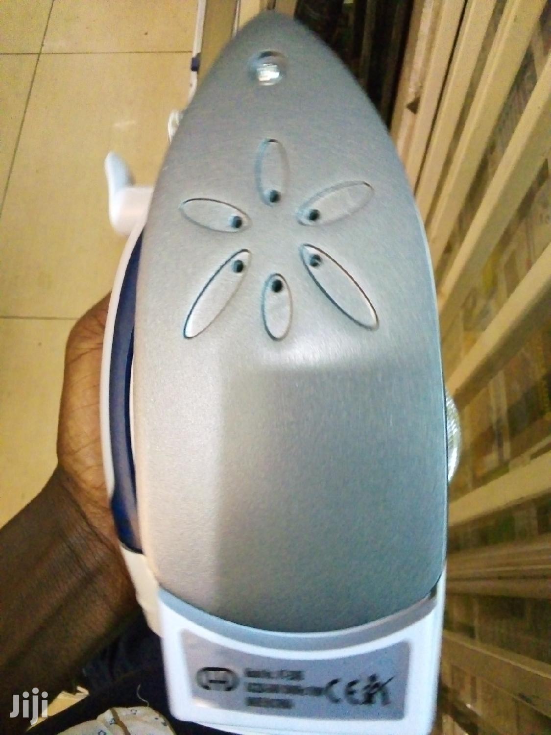 Travel Iron Box