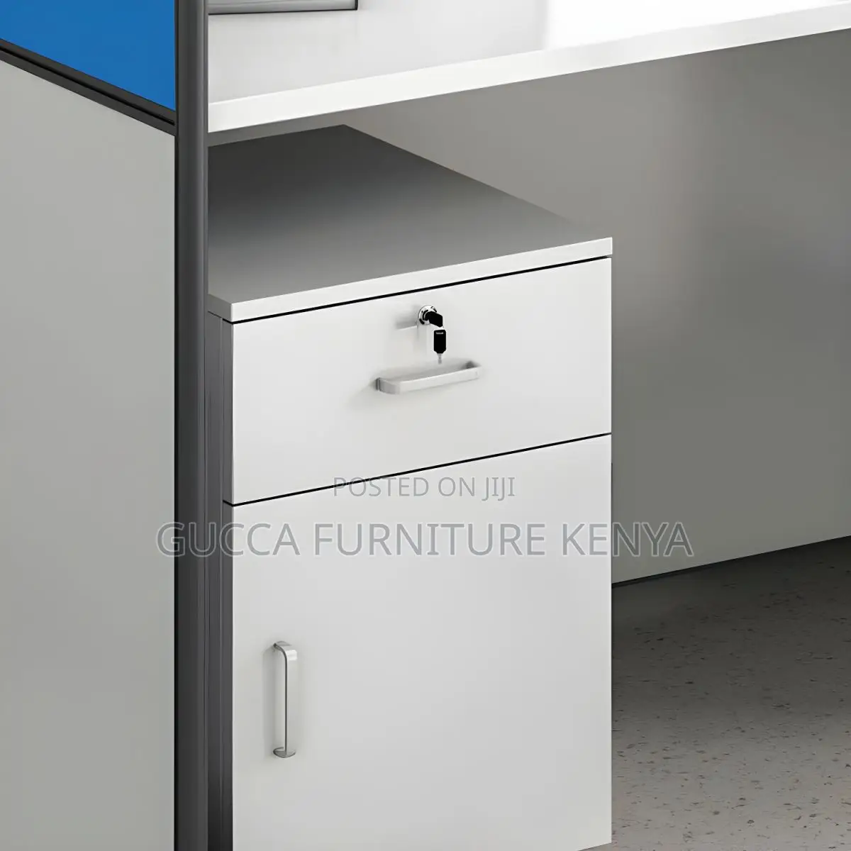 Workstations:6-Way Rectangular White Desktop Workstation