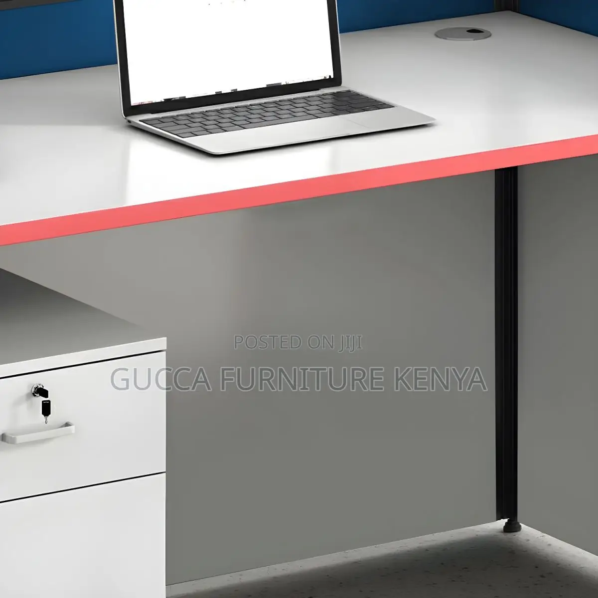 Workstations:6-Way Rectangular White Desktop Workstation