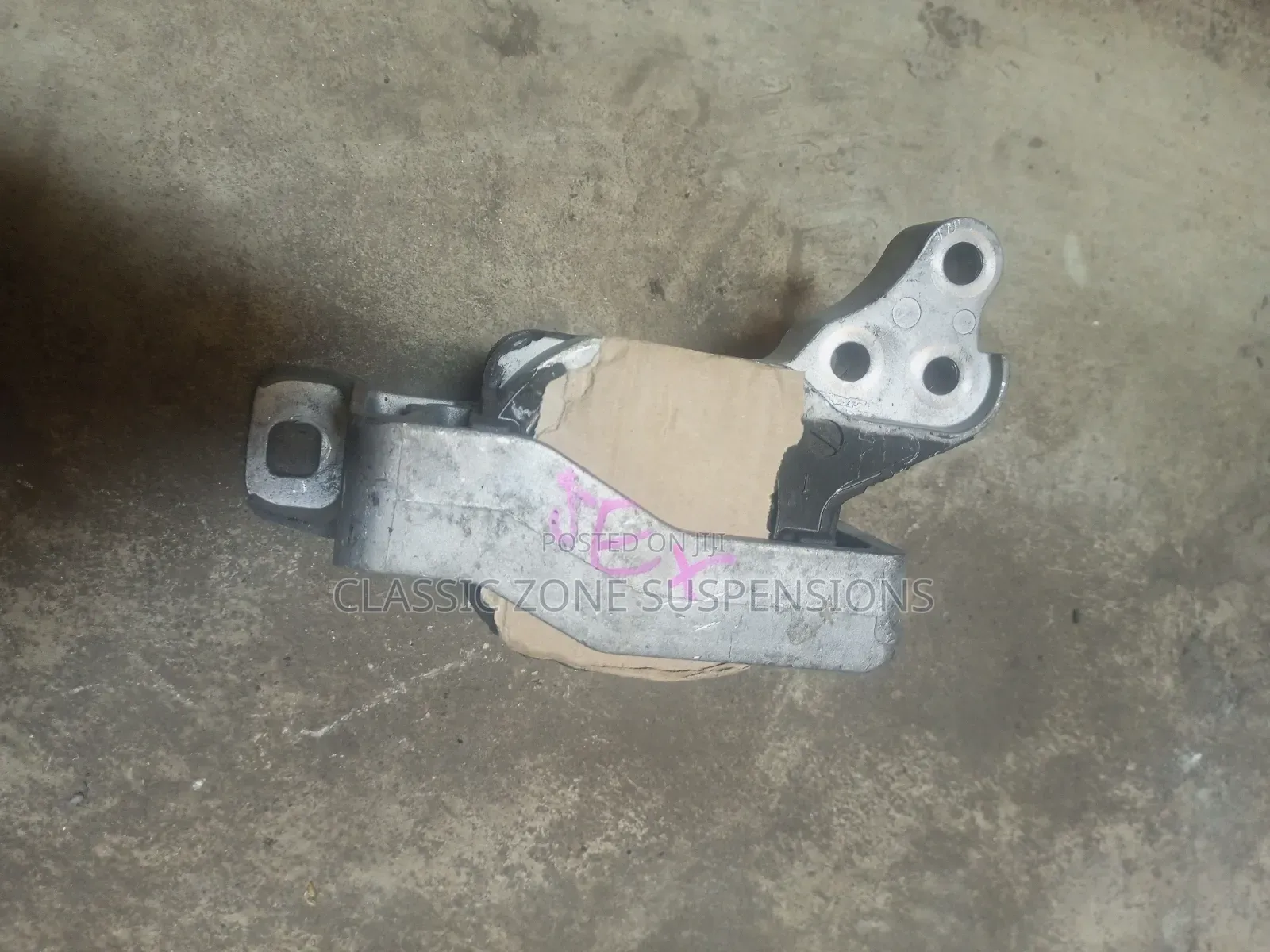 Axela New Model Engine Mount