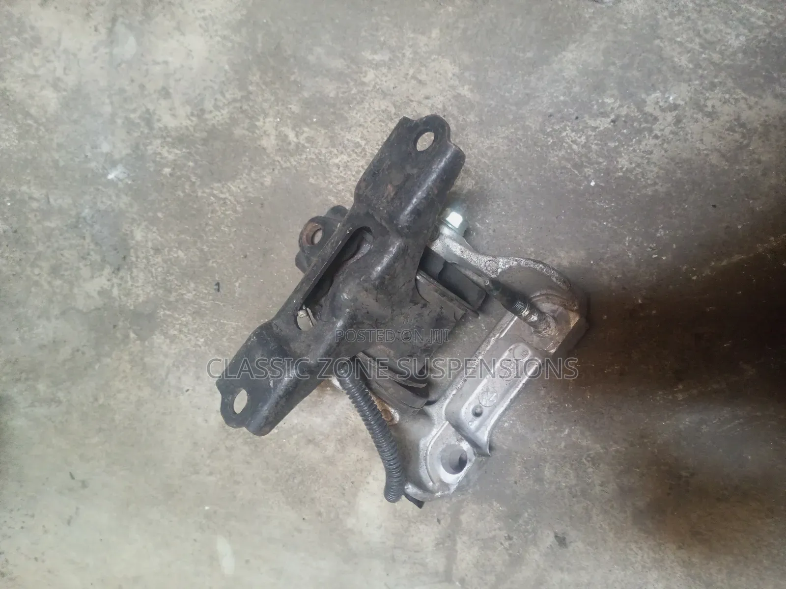 Honda Life Engine Mount