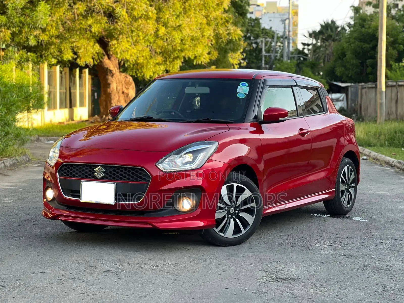 Suzuki Swift 2018 Red
