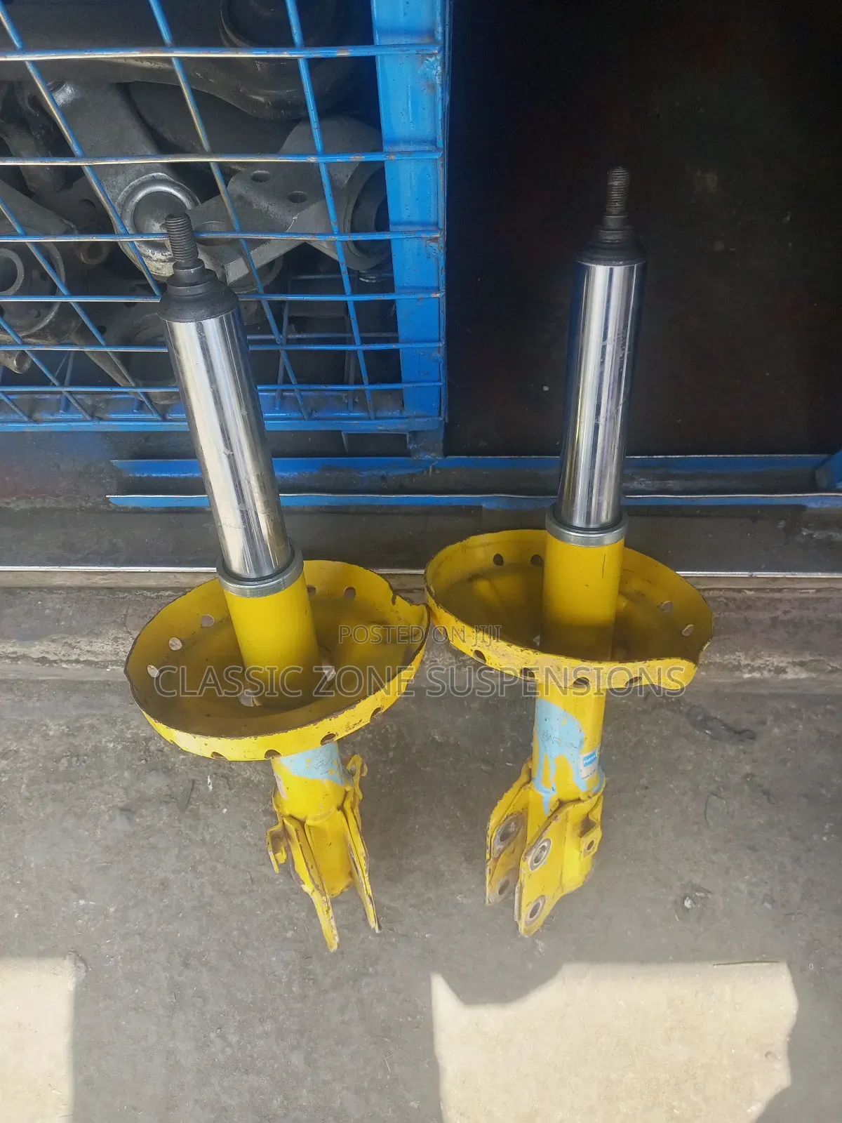 Subaru Legacy Bilstein Shocks.