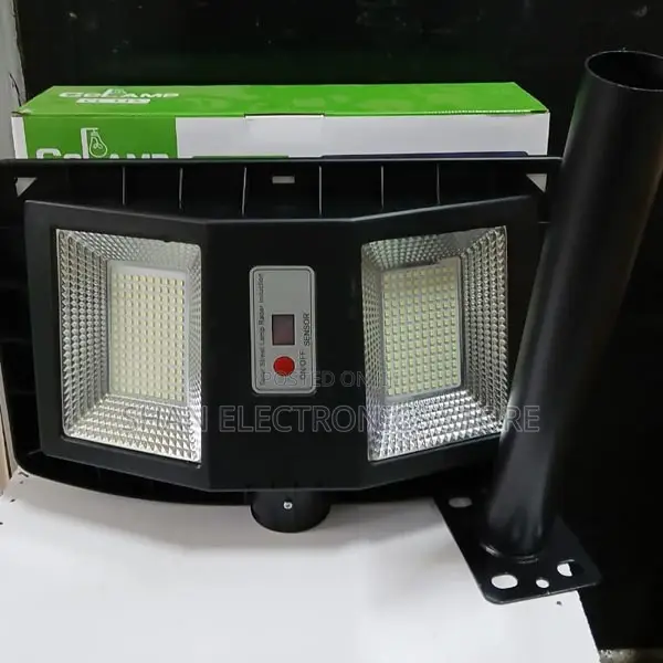 At at Double Sided Affordable 300w Solar Streetlights Outdoor