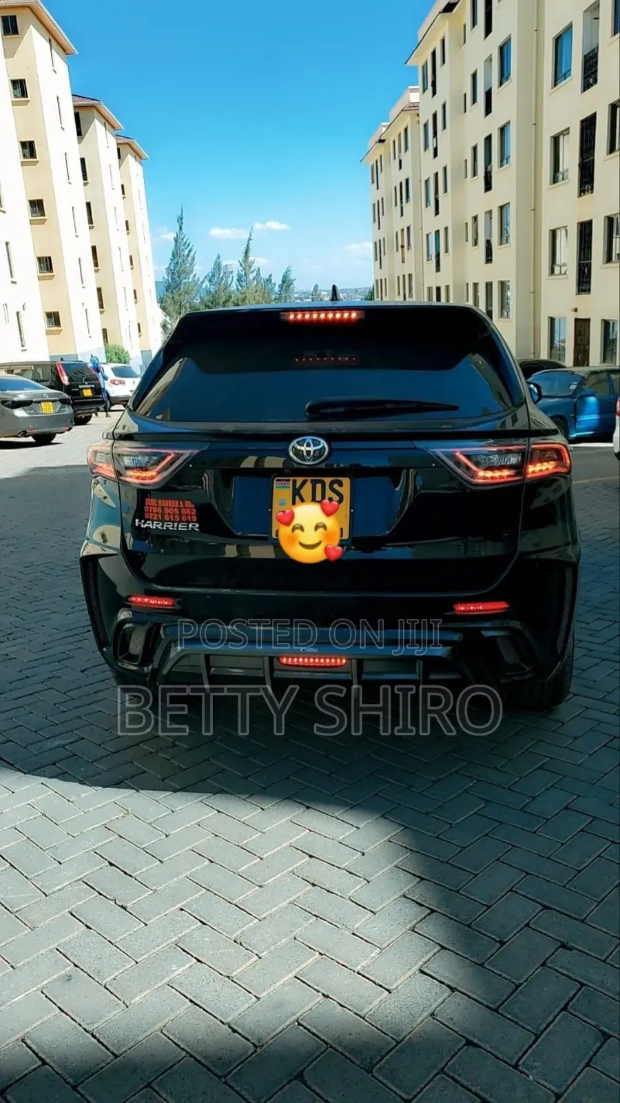 Toyota Harrier With Sunroof