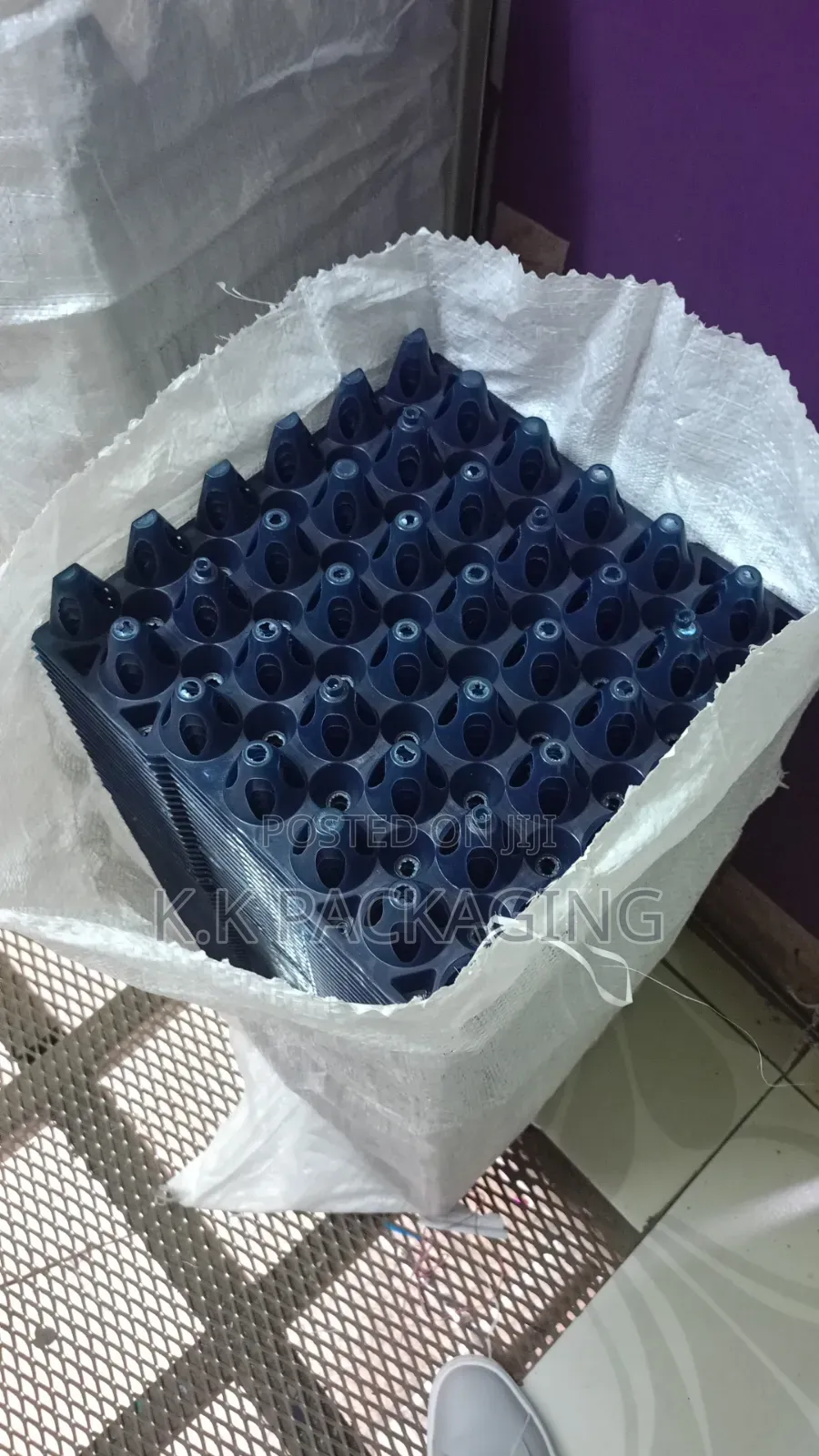 60 PCS at 3000 Plastic Egg Trays