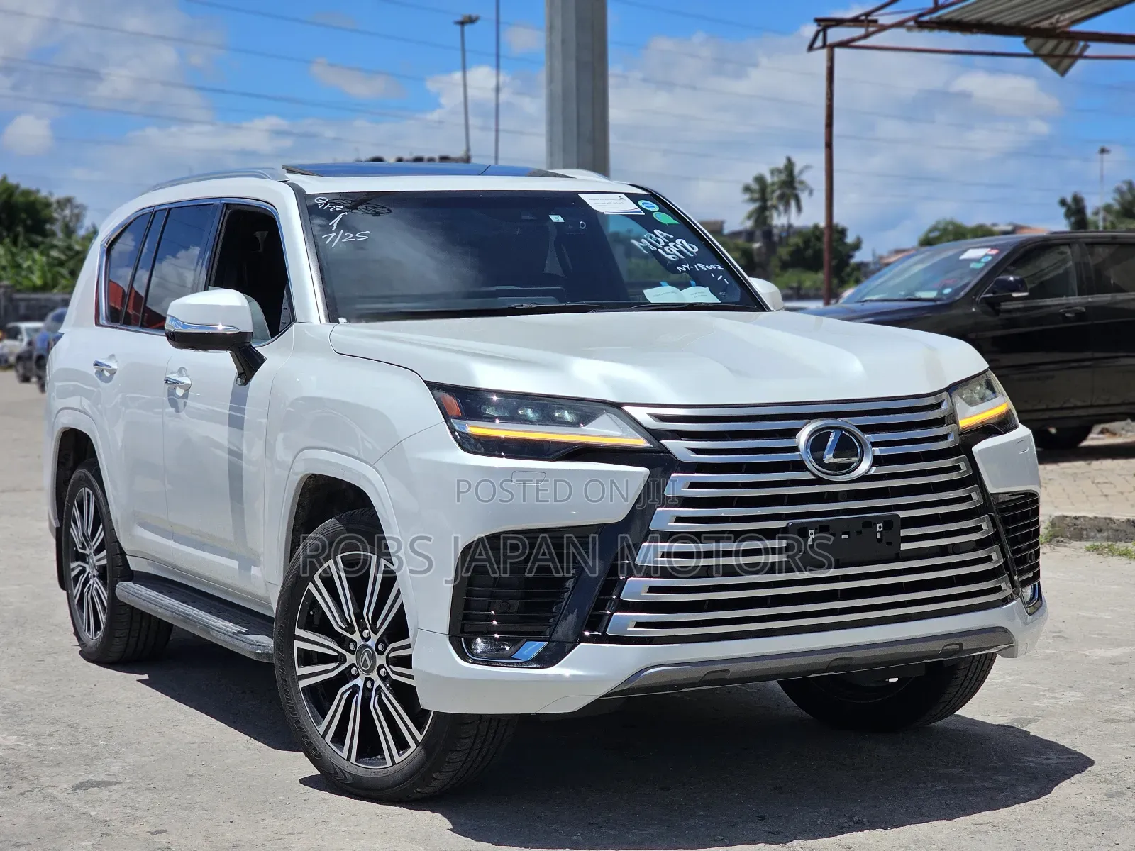 Lexus LX 2022 Pearl