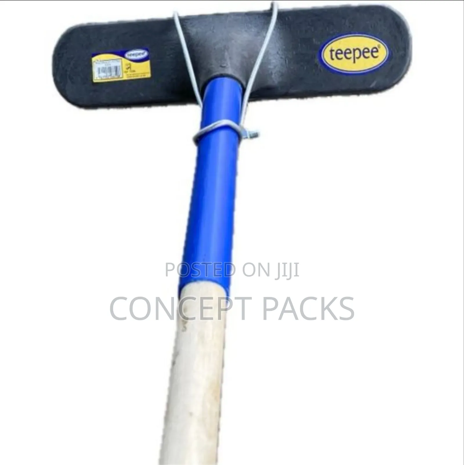 Teepee Fitted Bass Broom With Reinforced Handle