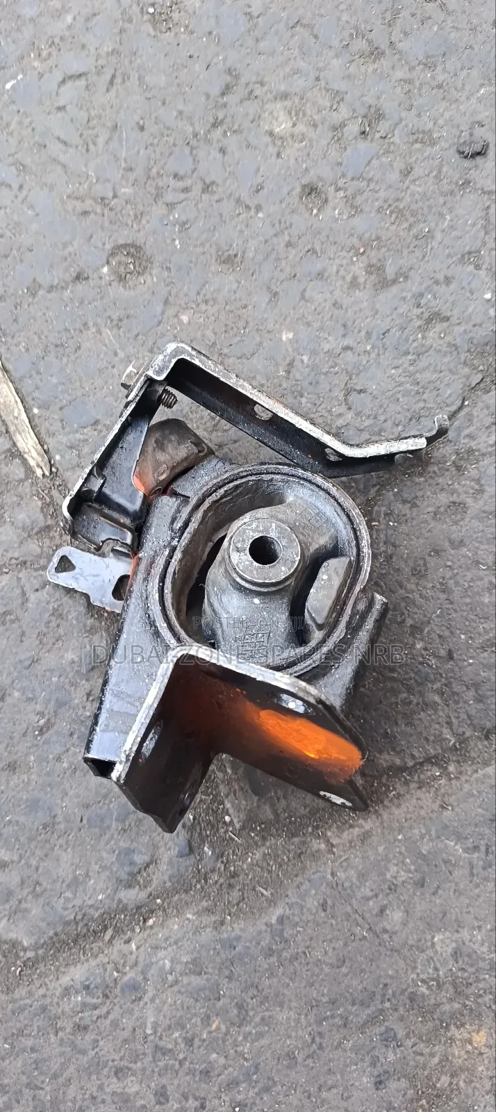 Gearbox Mount 1zz Wish, Premio 240.