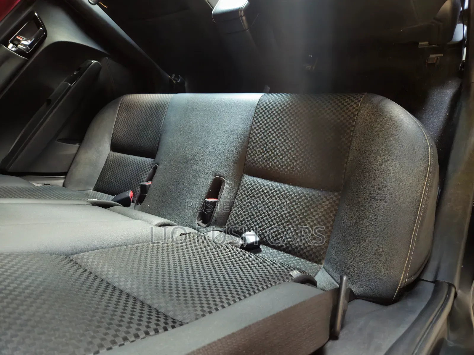 Toyota Corolla Fielder 2018 Black