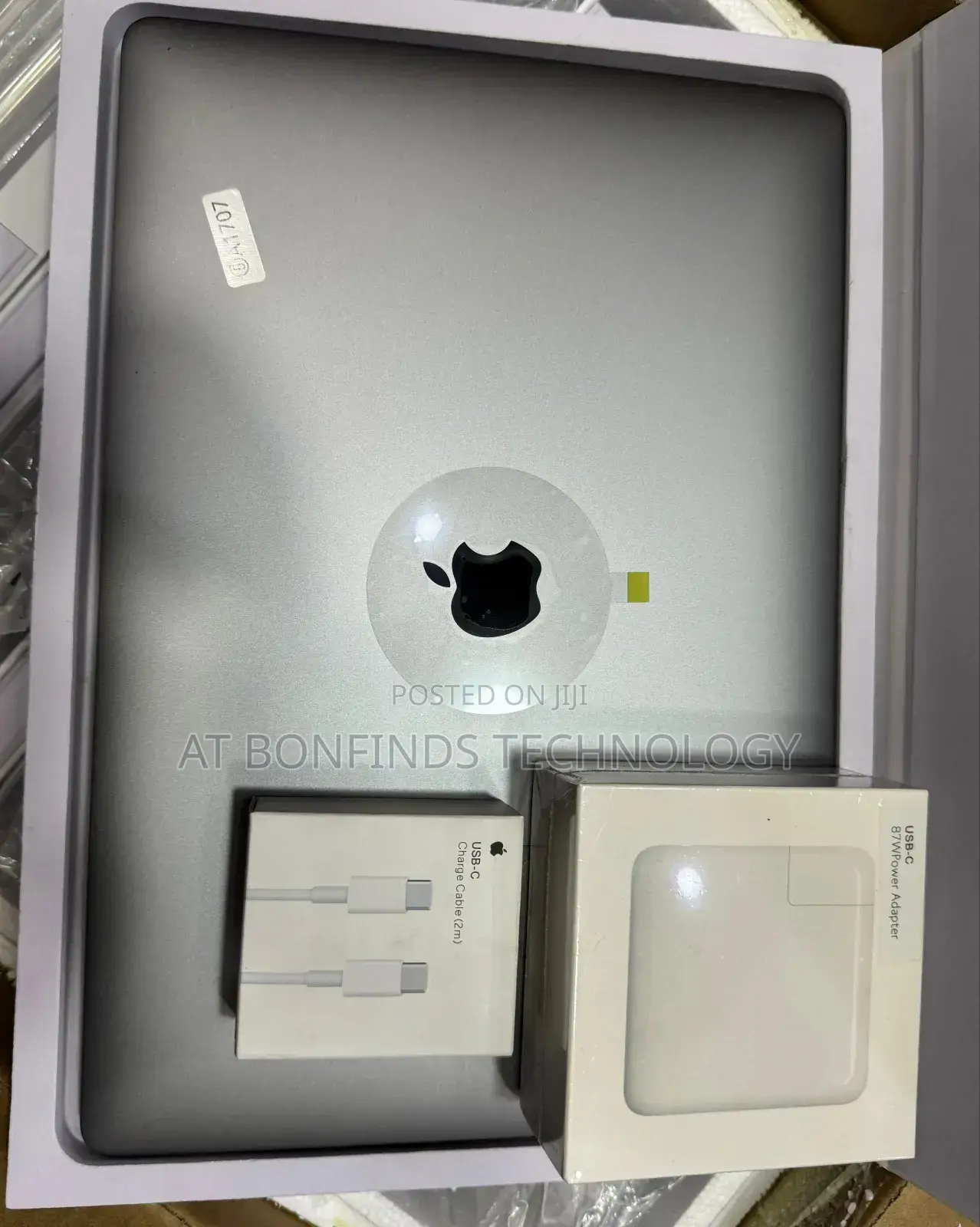 Laptop Apple MacBook Pro 2017 16GB Intel Core I7 SSD 512GB