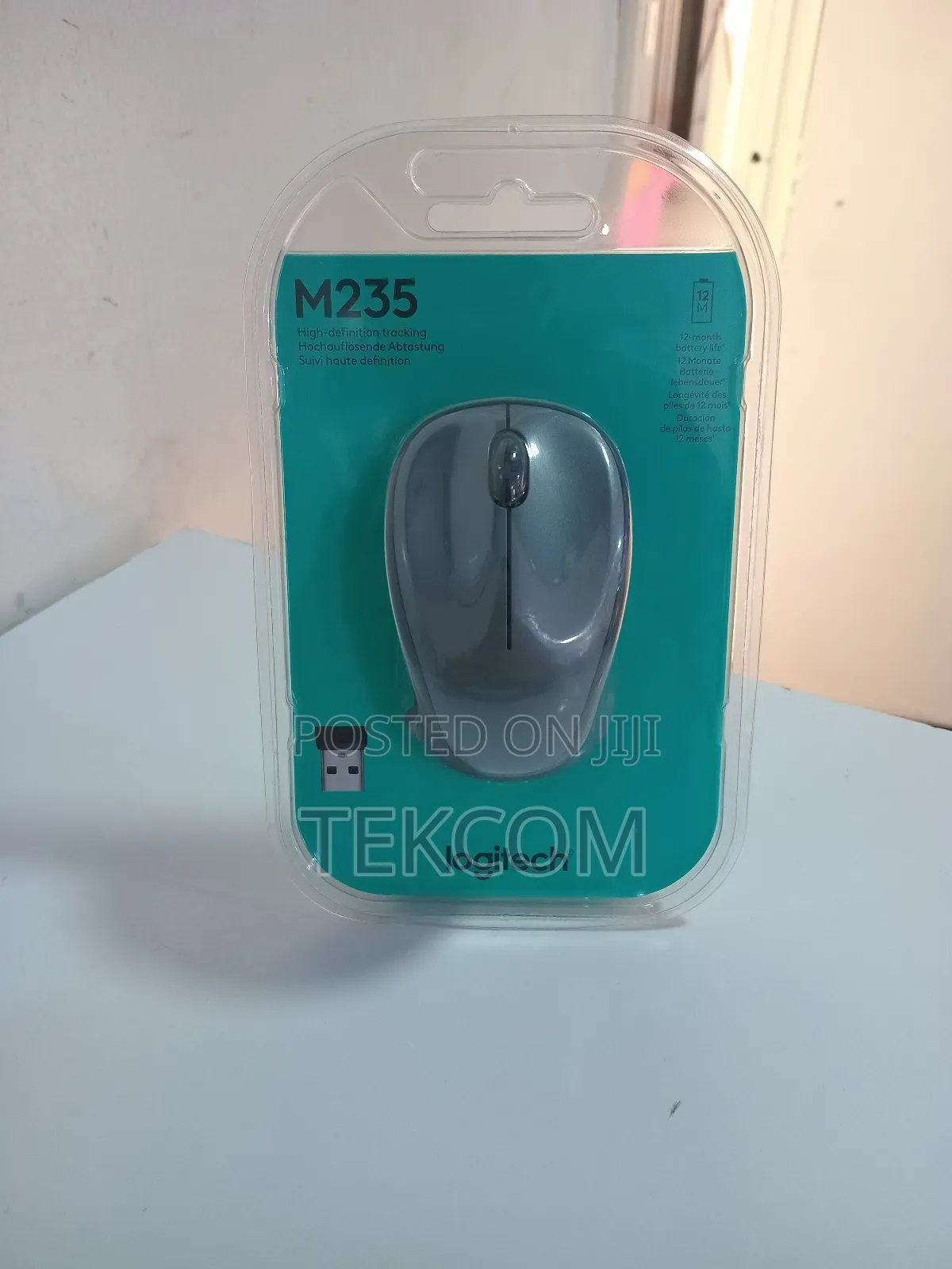 Logitech Compact Plug-and-Play Wireless Mouse M235
