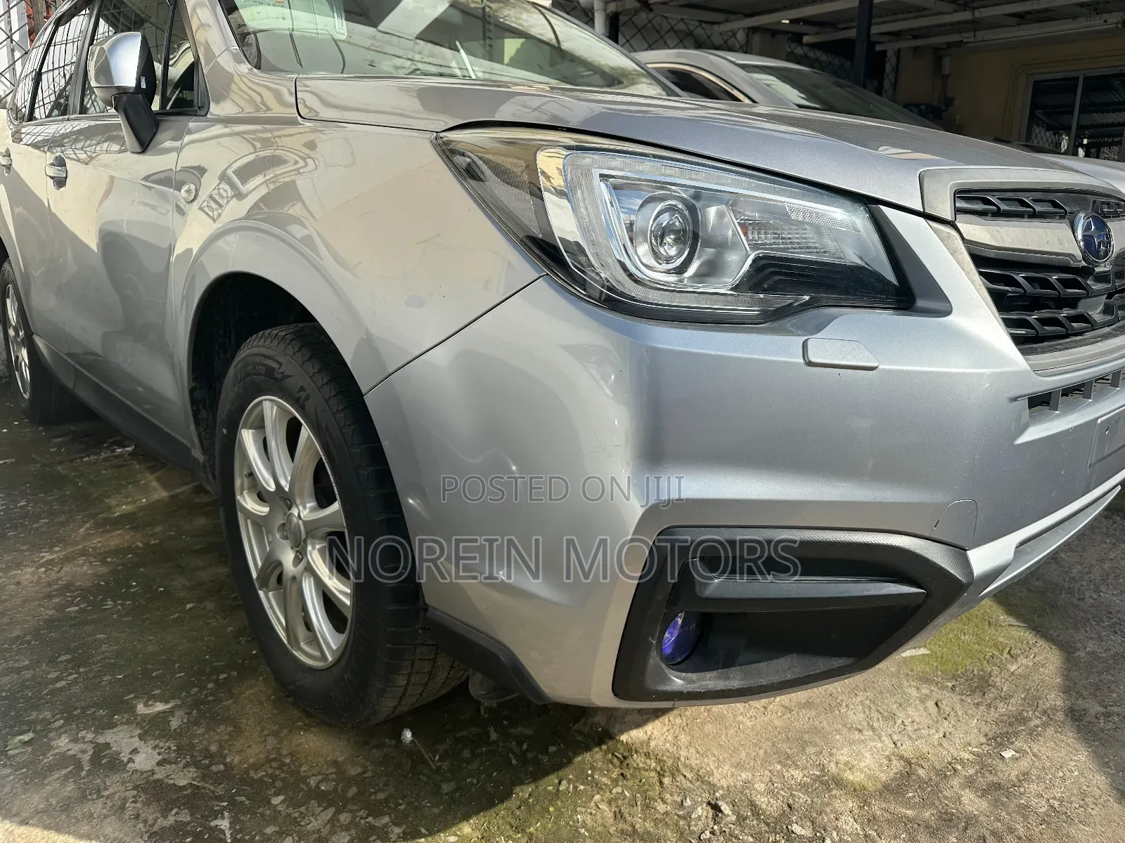 Subaru Forester 2017 Silver