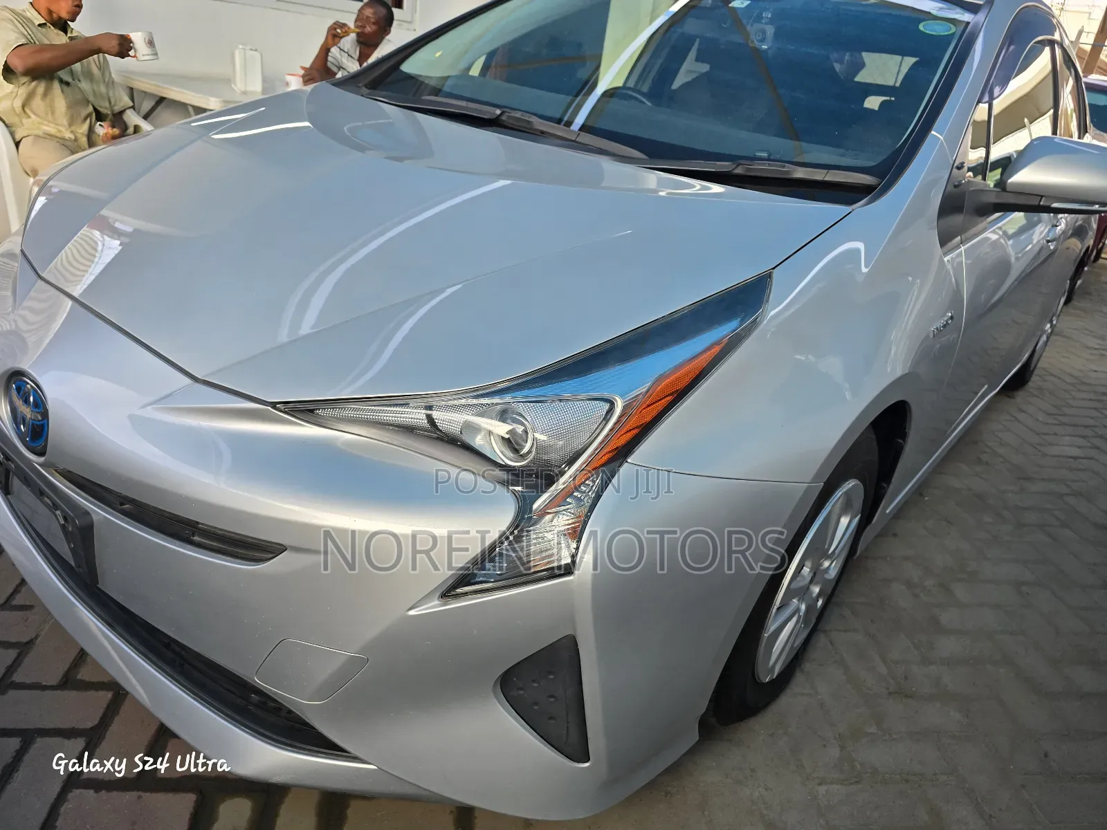Toyota Prius 2017 Silver