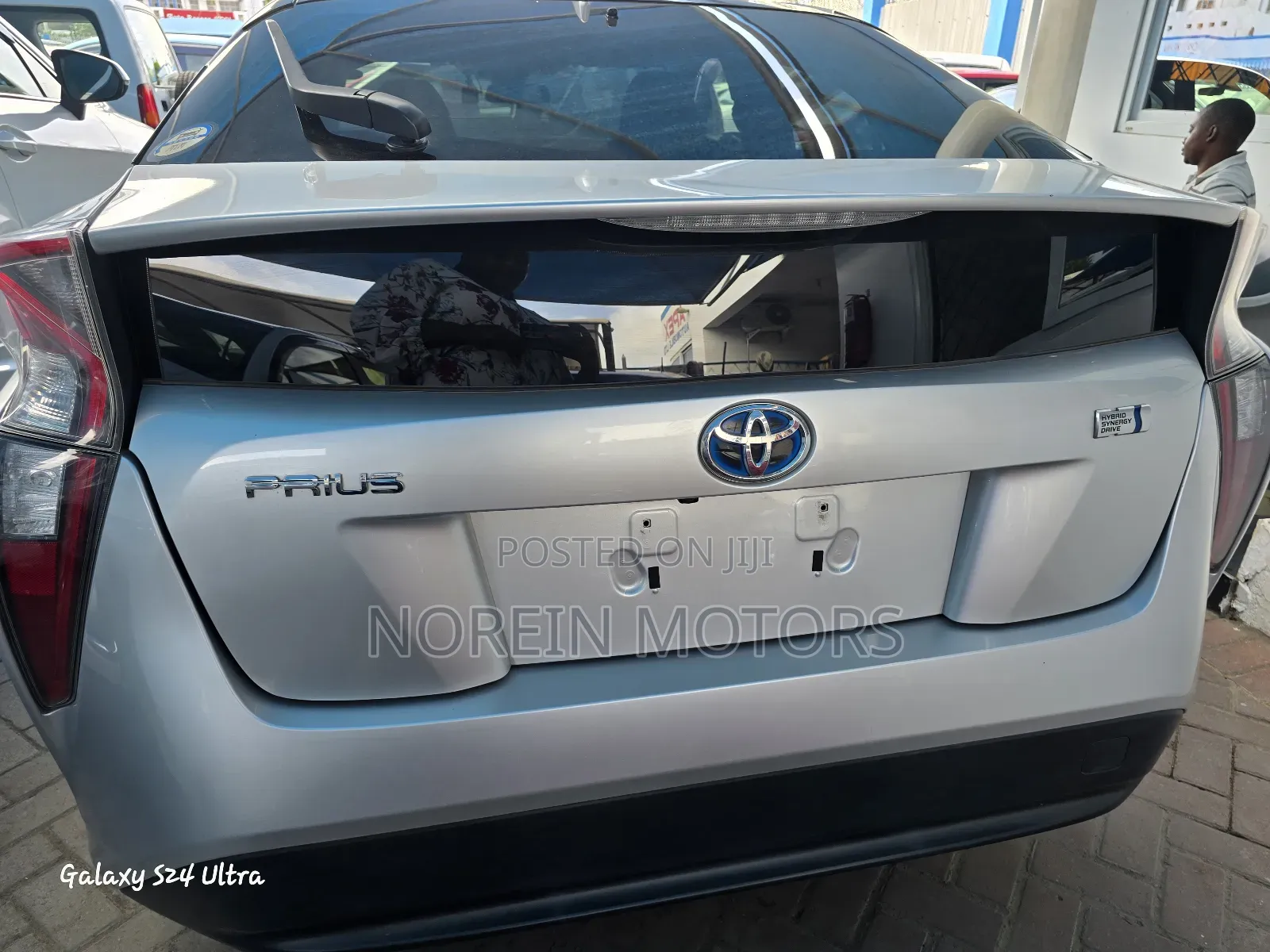 Toyota Prius 2017 Silver